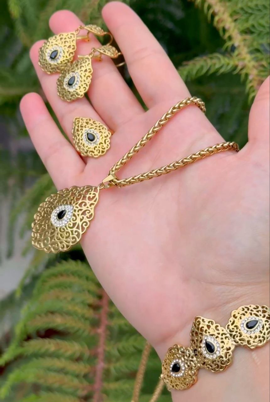 Parrure soltane 4p
Acier